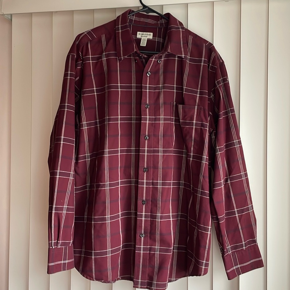 St. John’s Bay Long Sleeve Flannel Button-Up Shirt — XL